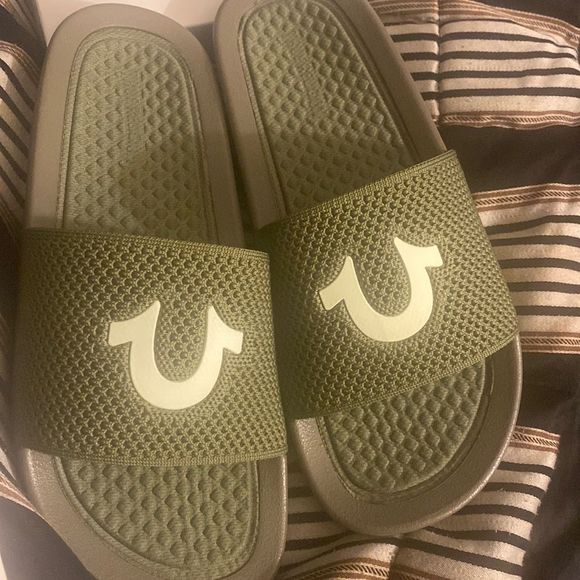 True Religion Other - Authentic Men True Religion Slides! Great Price for retailers 🔥🔥2/45$
